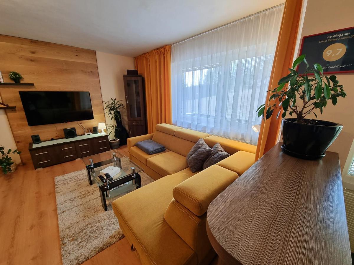 Apartment Pinewood *** Vyšné Ružbachy Esterno foto